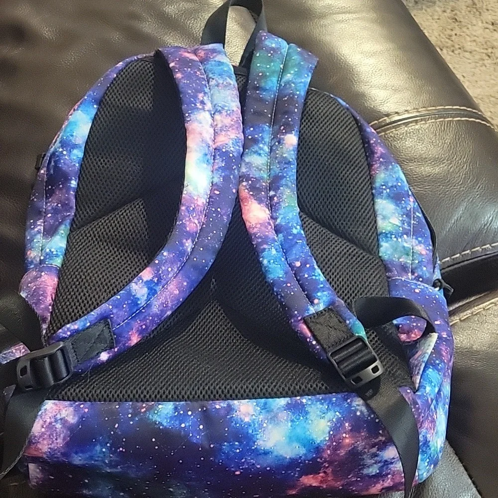 Galaxy backpack - Picture 3 of 3
